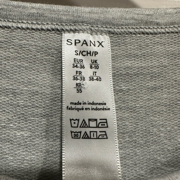 SPANX Light Gray Top - Picture 3 of 4